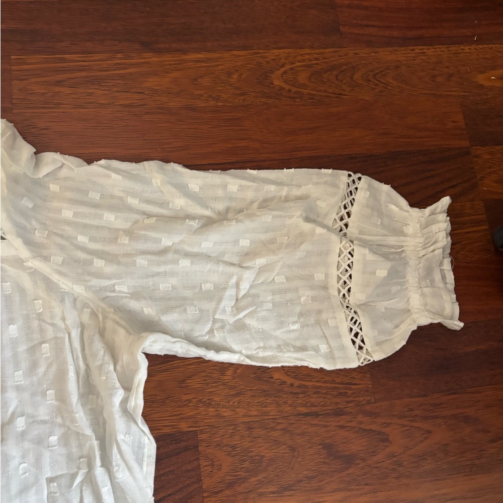 Linen Top - Picture 3 of 7